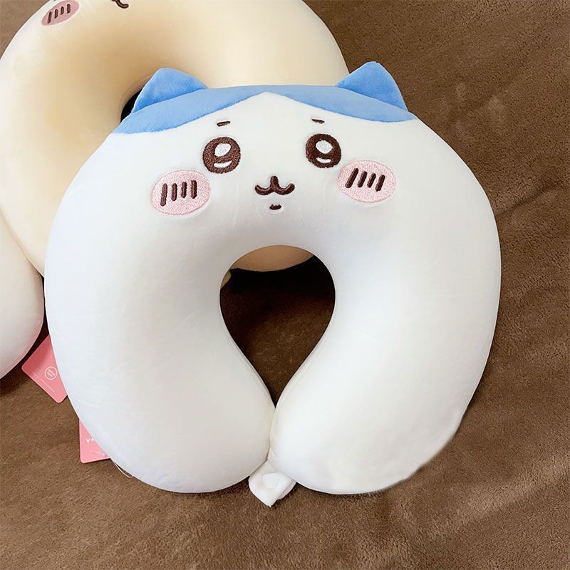 旅行用ネックピロー チイカワ ウサギ ハチワレ ぬいぐるみ  - Travel Accessories Ideas のレビューと価格
