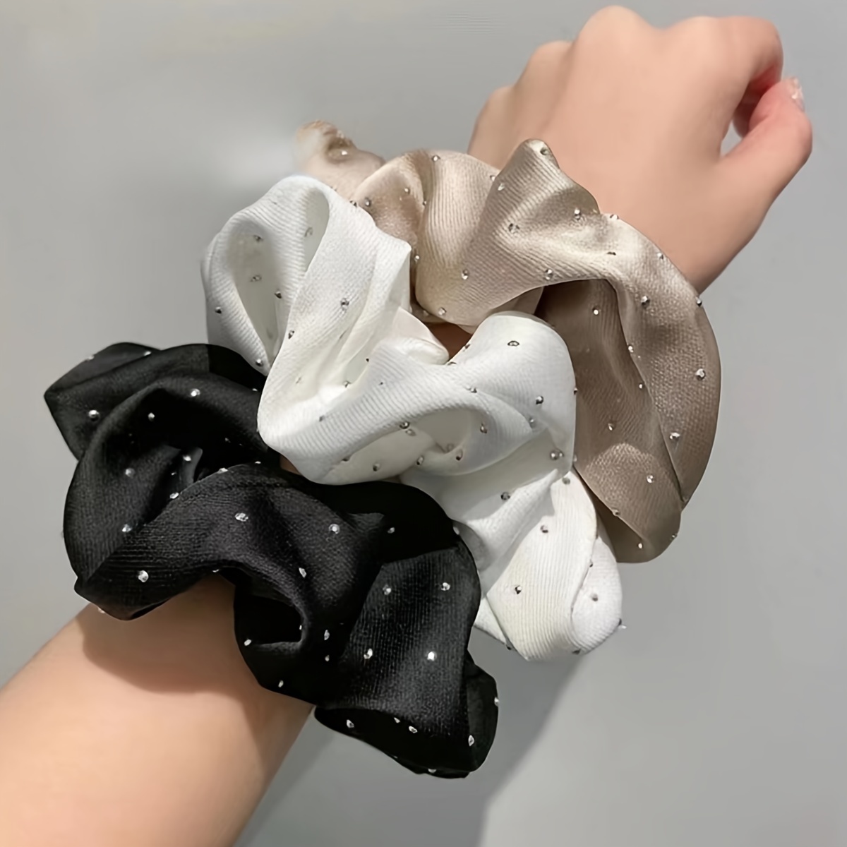 1/3 個のラインストーン装飾付きサテンシュシュ - ポニー - Travel Accessories Aesthetic のレビューと価格